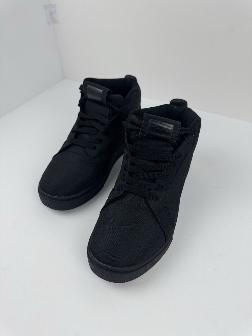 Heelys Racer 20 Mid Black Nylon Canvas Skate Shoes Sneakers NO WHEELS US 9 M/W
